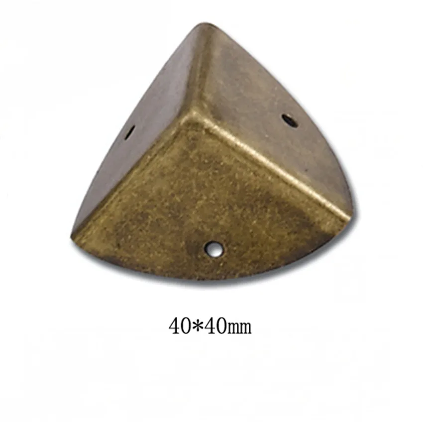 

4Pcs Retro Tin Box Gift Box Wrap Corner Code Wood Furniture Corner Protector Metal Iron Desk Edge Corner Guard Decor Hardware