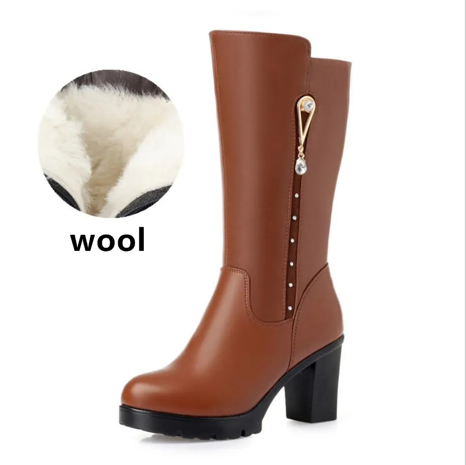 Brown wool Женские зимние ботинки новые женские ботинки из натуральной кожи теплые шерстяные ботинки на высоком каблуке размера плюс 43 Модные женские Ботинки martin; D395 - Цвет: Brown wool