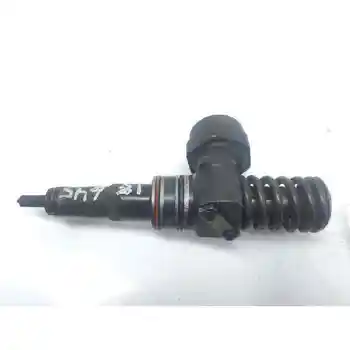 

038130073AJ INJECTOR VOLKSWAGEN GOLF IV SALOON (1J1)