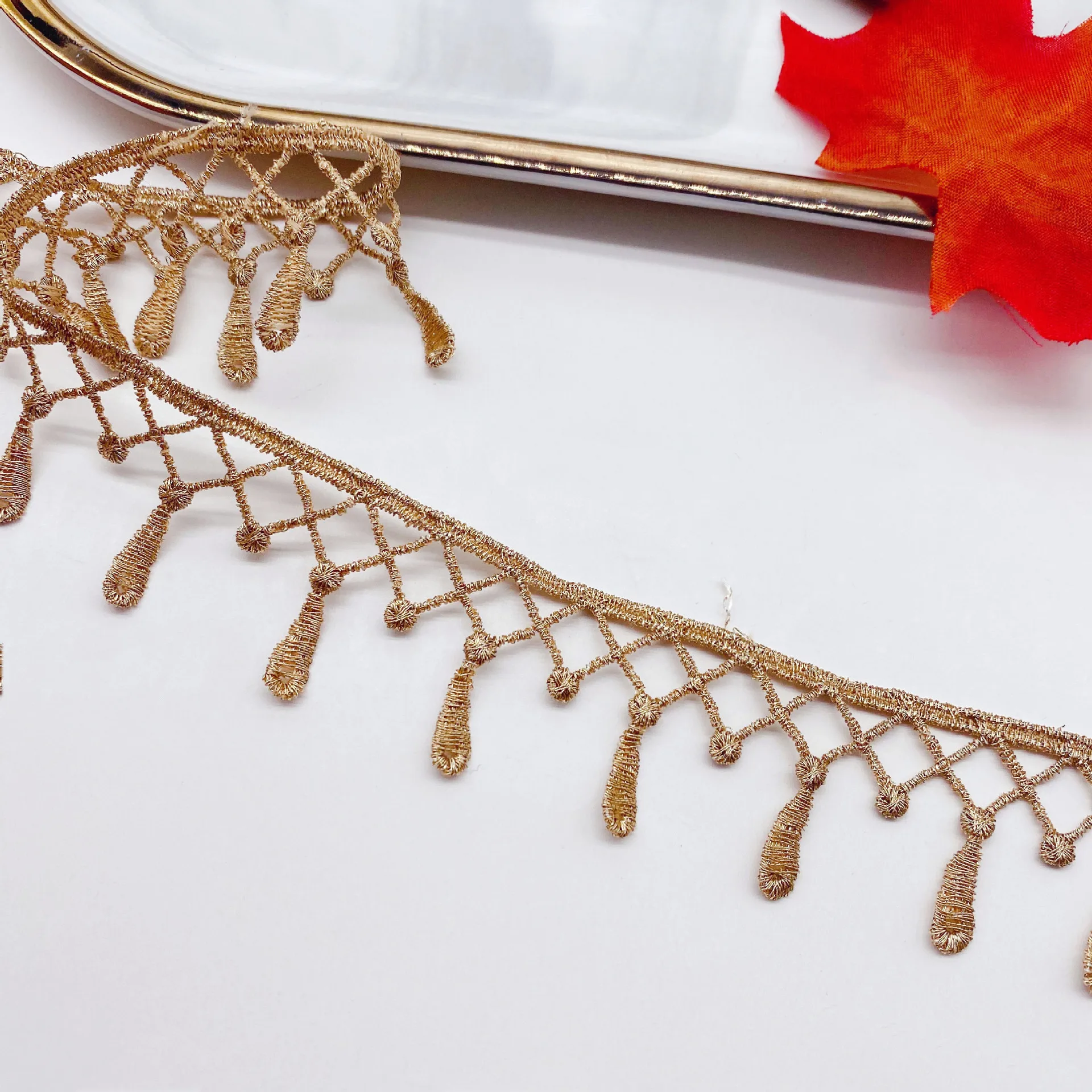 

3cm Width Unilateral Embroidered Hollow Water Drop Tassel Lace Fabric DIY Curtain Women's Sewing Accessories