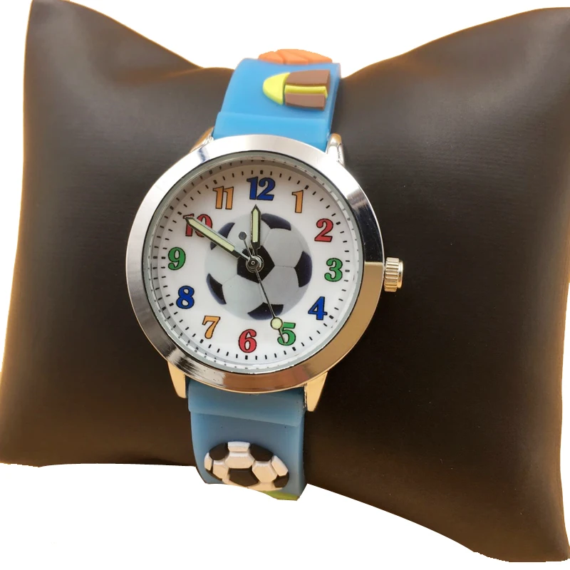 high quality free drop shipping new 2020 hot fashion kids watches jelly silicone football watch girl students wristwatches (13)