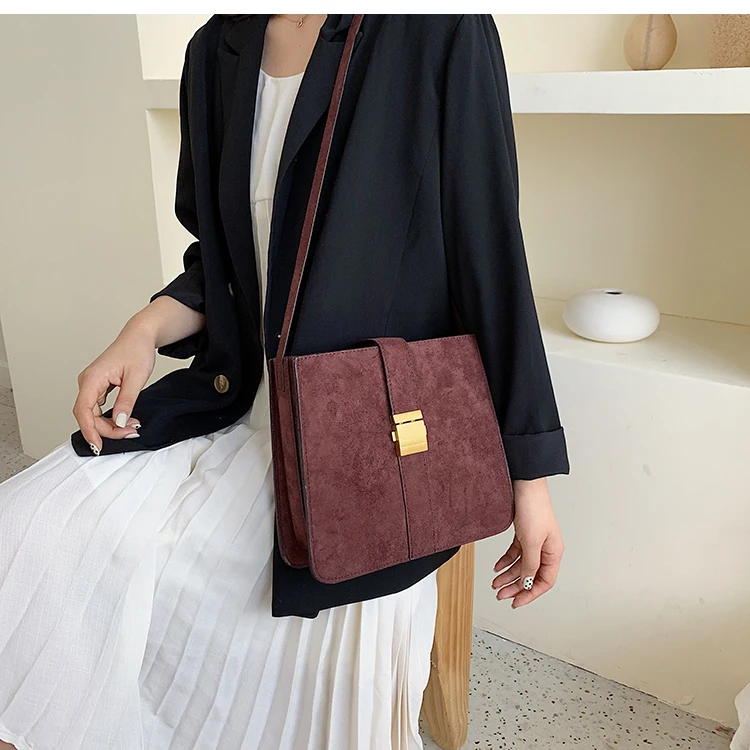 Vintage suede lady crossbody bag winter Fashion New velvet Women's Designer Handbag Casual Shoulder Messenger Bag