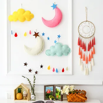 5 Juegos/lote accesorios de fieltro de estilo caliente Luna estrellas nubes habitación de los niños colgando fiesta de cumpleaños decoración Cuarto Infantil