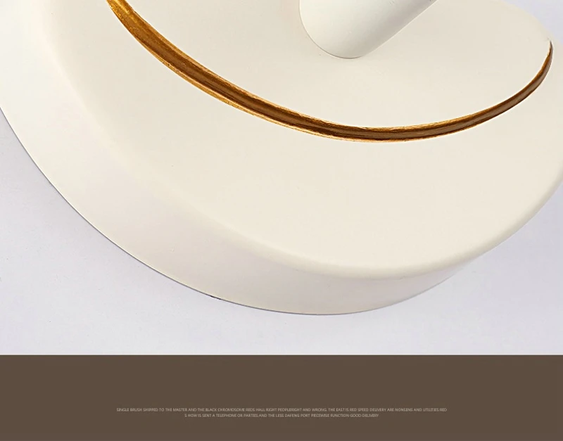 11603875785_1584817192