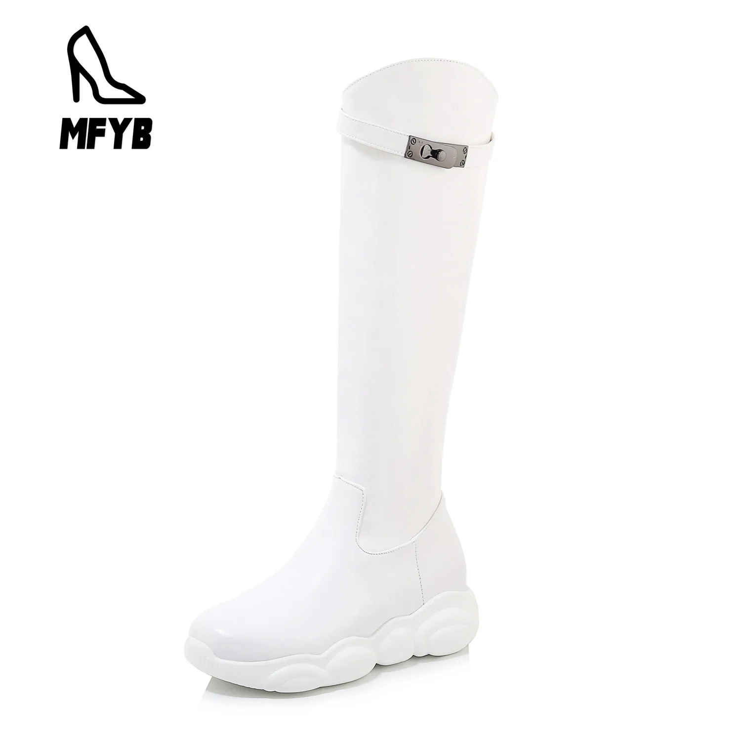 

MFYB Women's boots 2019 winter new comfortable thick bottom high boots 35-43 large size fashion panda bottom women's shoes