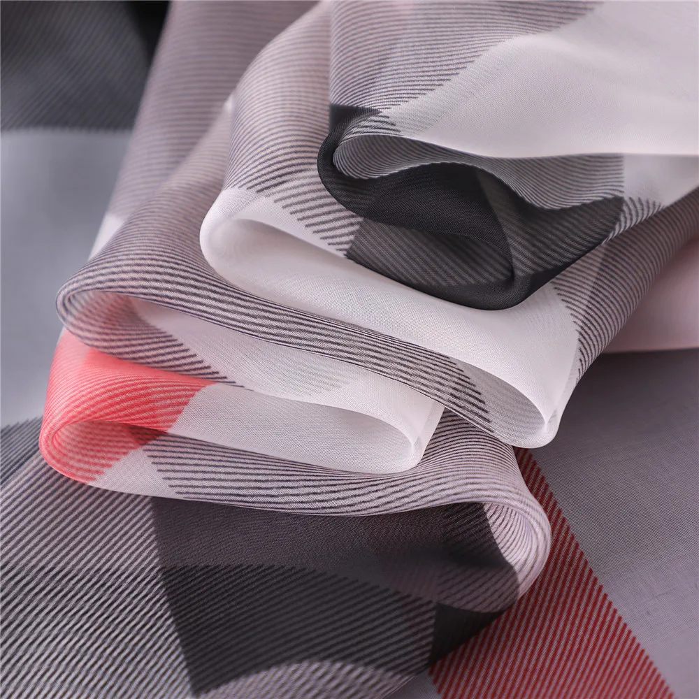 10893577820_420582418