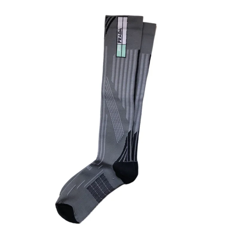 1 пара, осенние женские хлопковые носки с буквенным принтом, чулки, сексуальные роскошные длинные гольфы в полоску, высокое качество - Цвет: Dark Gray