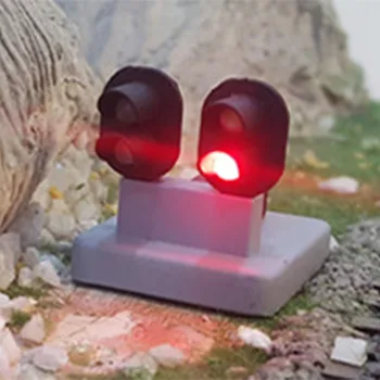 

1:87 HO Scale 4-Light Traffic Light Sand Table Low Signal Light - Green + Yellow + Red + White