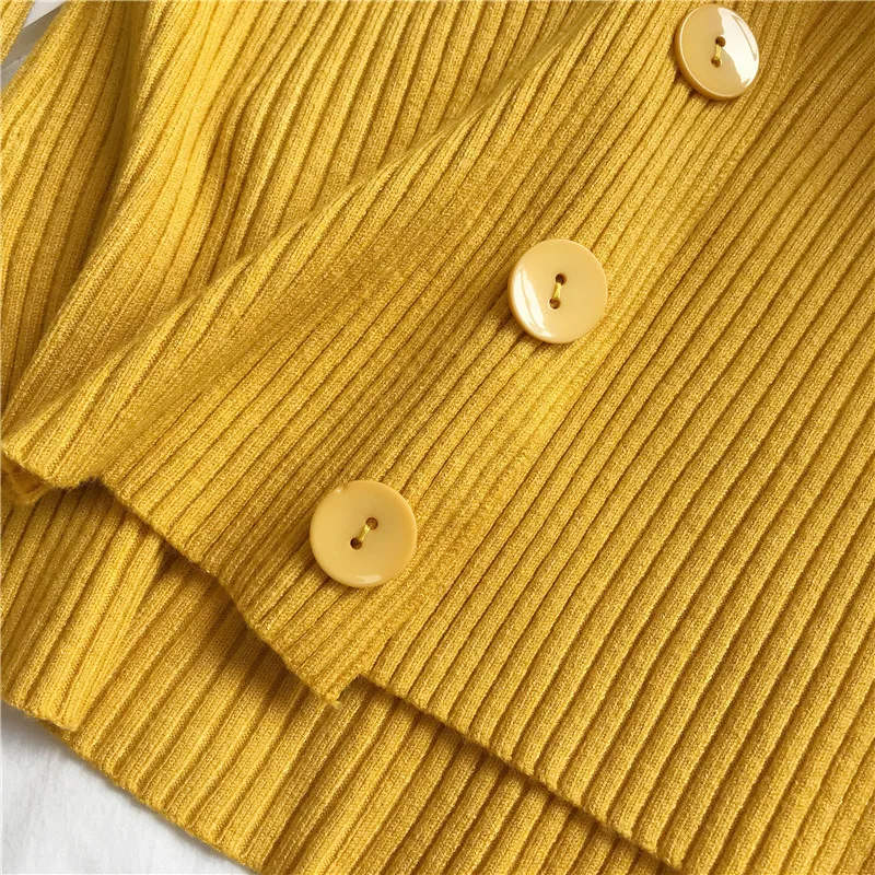 Women's Knit Cardigan Sweater Fashion Chic Short Knit Cardigan New Short V-neck F Long Sleeve Outer tops Female Tops GD050