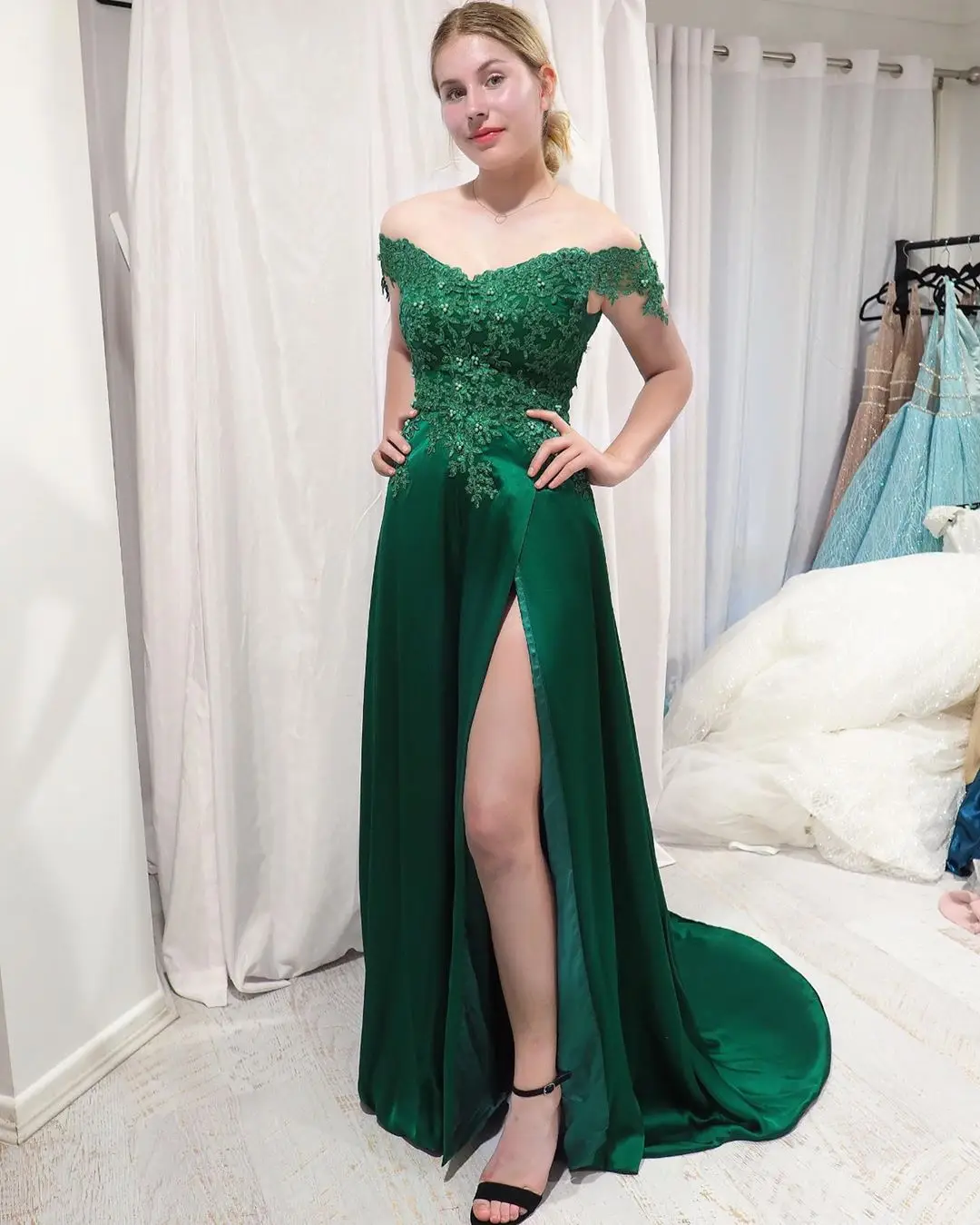 Baijinbai Off Shoulder Lace Evening Dresses Long robe de soiree Appliques A-line Formal Party Gowns Satin Side Slit Prom Dress