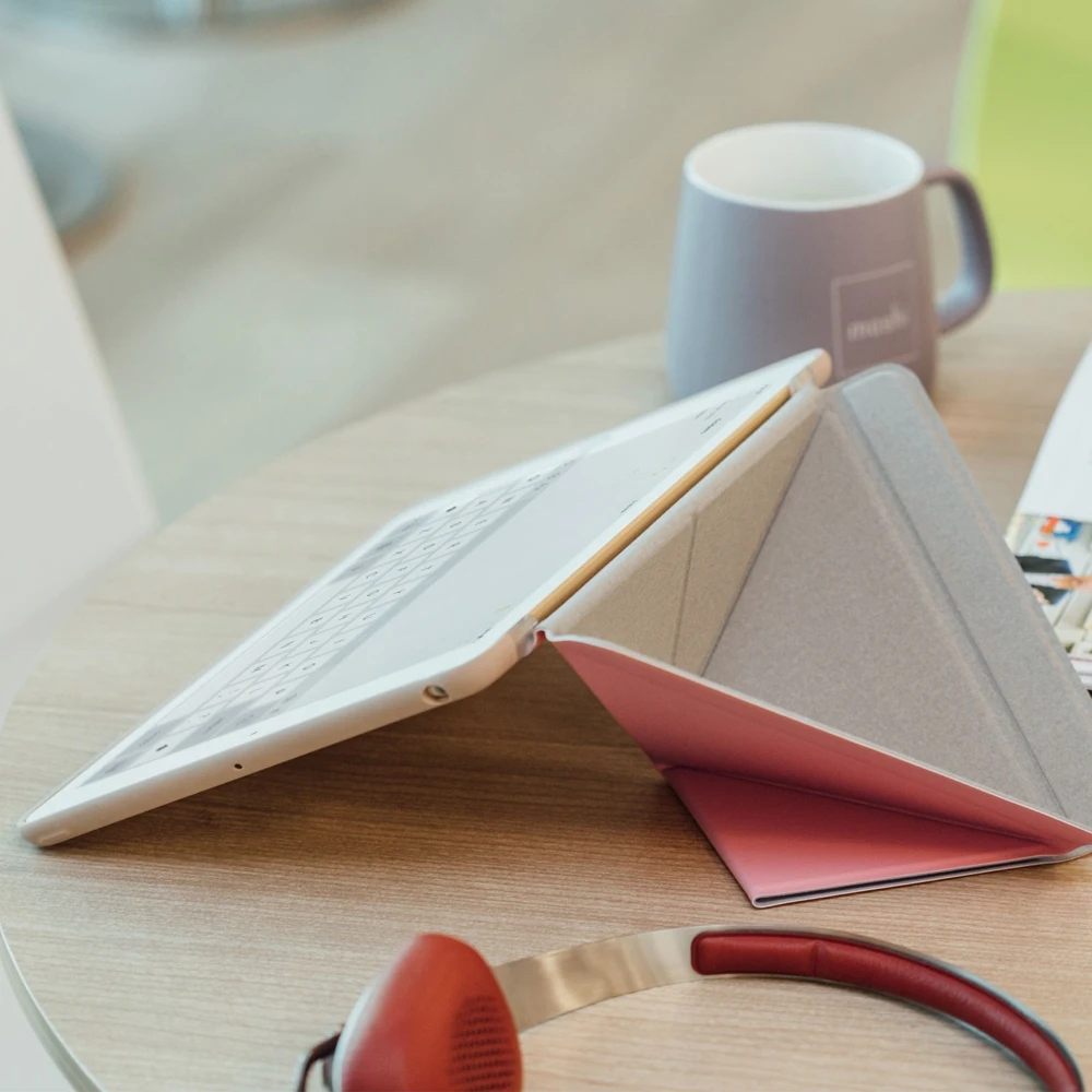 Moshi VersaCover for iPad 9.7",- Pink