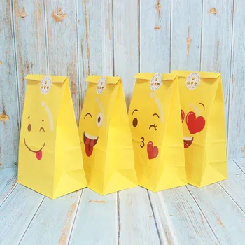 

24pcs/pack Expression Bags Treat kids or guests Gift bag with Stickers Candy Packing Birthday Party Favors Decoration