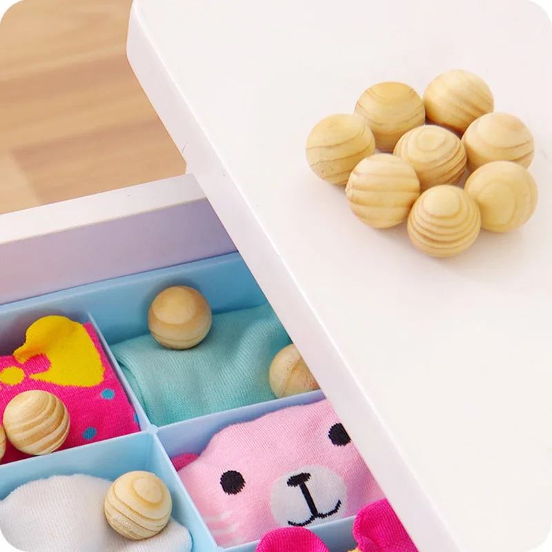 New-5pcs-bag-Wardrobe-Pest-Control-Wooden-Mothballs-Moth-Repellent-Prevent-Mildew-Moisture-Proof-Deworming-Fragrant(2)