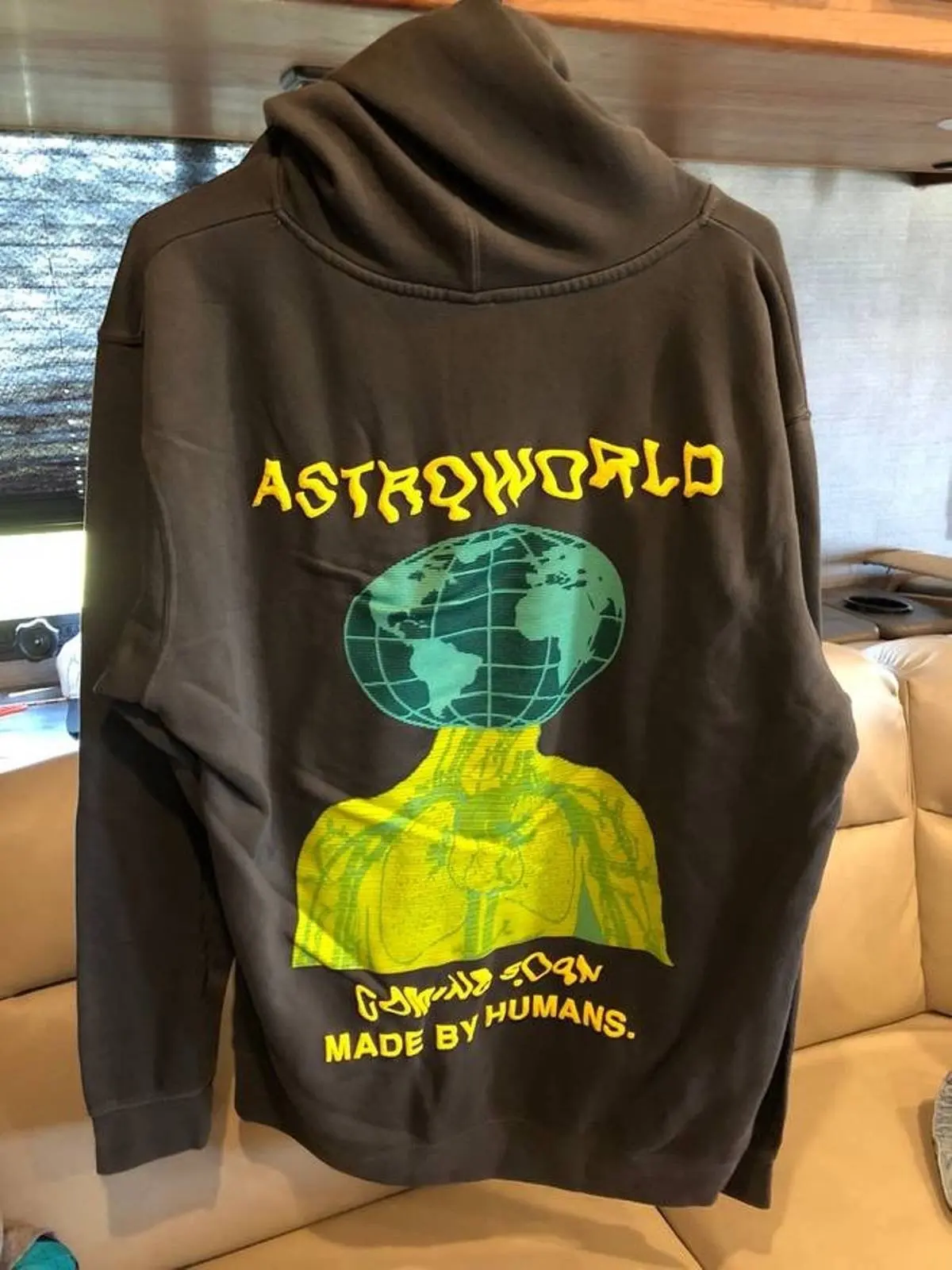 

Travis Scott Cactus Jack Astroworld Hoodie Men Women Sweatshirt Embroidery High Quality Sweatshirts Astroworld Pullover Kanye