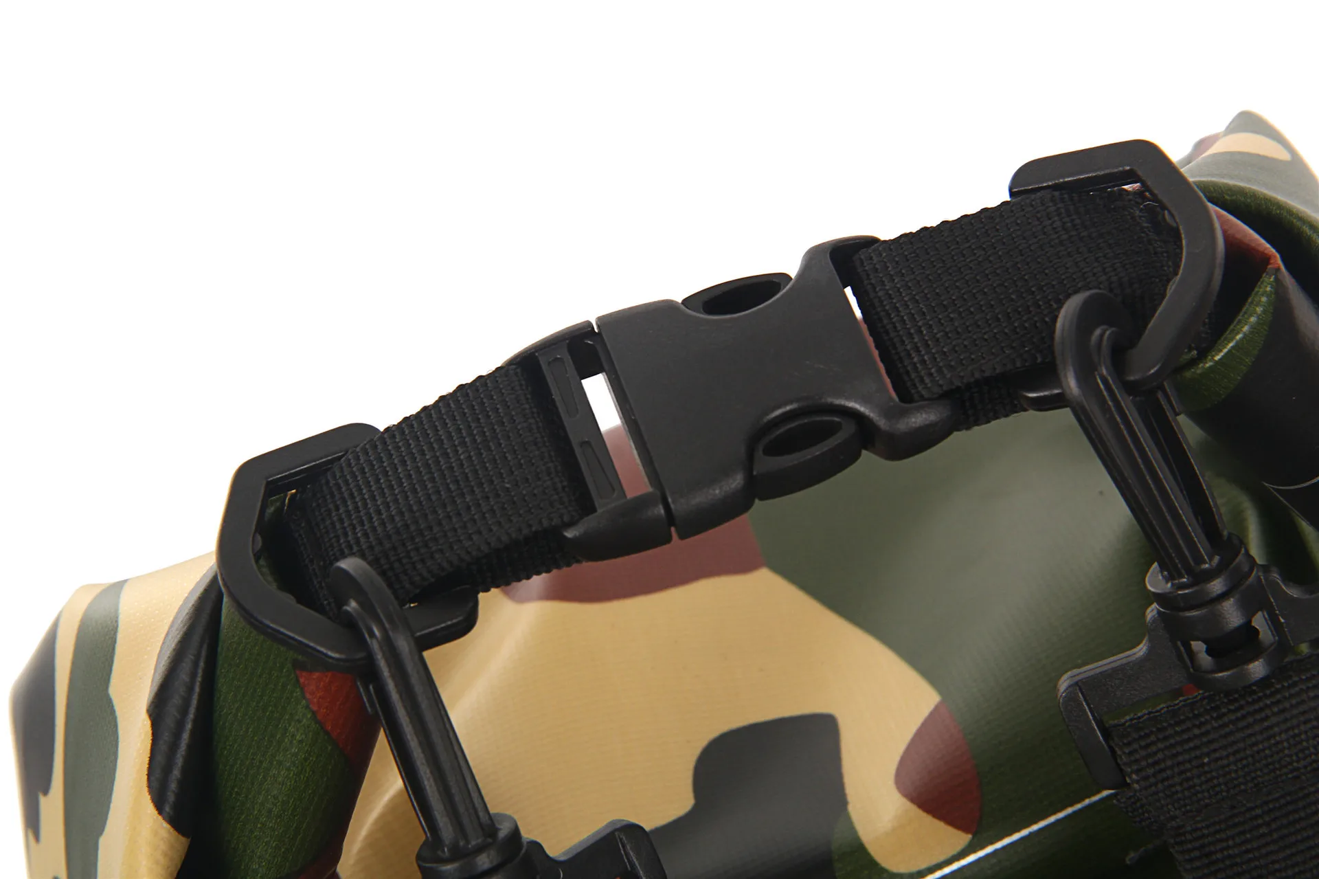 30L Large-Volume PVC Coated Mesh Fabric Waterproof Bucket Bag Outdoor Travel Waterproof Storage Bag Camouflage Hand Air Valve