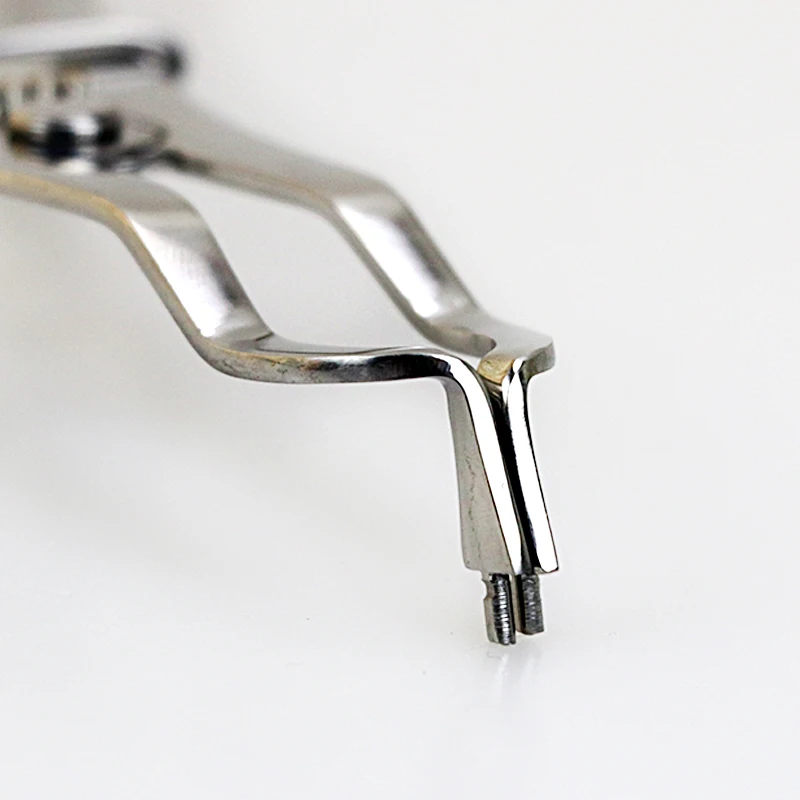 Рисунок 5 - резиновый зажим цвета слоновой