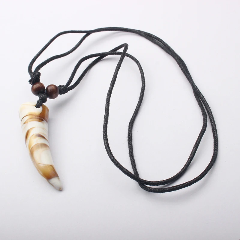 12pcs Fashion Resin Imitation Yak Bone Wolf Tooth Pendant Necklace Amulet Tooth Jewelry Adjustable Rope Gifts For Man Women