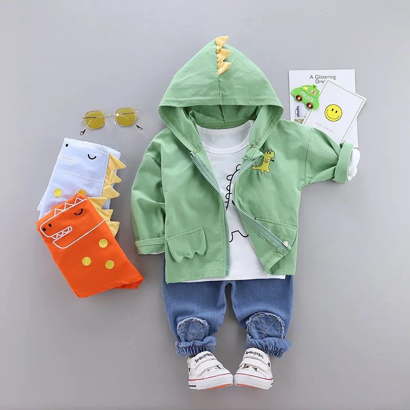 Осень детская одежда костюм детская одежда с рисунком для маленьких мальчиков, Детская куртка с капюшоном, футболка и брюки, 3 шт./компл. Одежда для малышей спортивные костюмы для младенцев