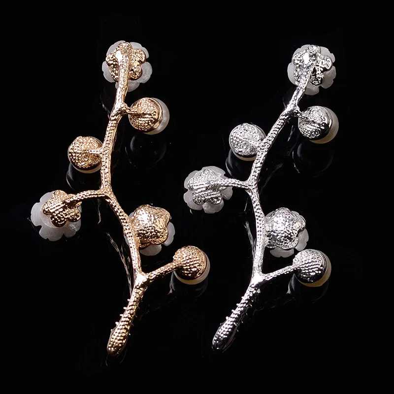 12958398564_348323410