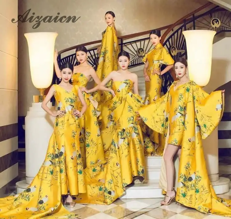 Роскошные со шлейфом в традиционном китайском стиле Cheongsam долго Qipao Для женщин цветочный вечернее платье Неделя моды сценического шоу с