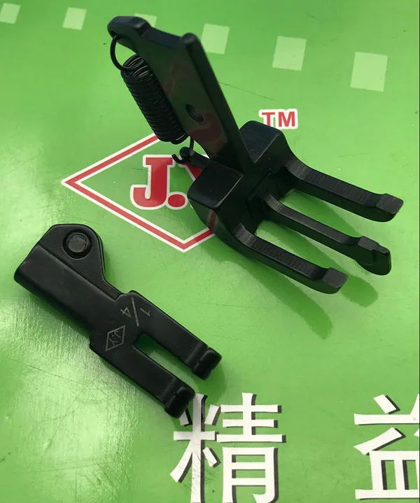 Take knife presser foot three синхронный двойной игольчатый автомобиль 20606 4420 20618 аксессуары для швейной машины a quarter