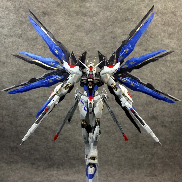 daban model MG 1/100 8802 MB version style Strike freedom