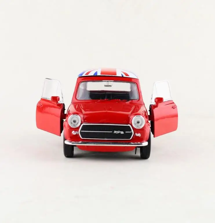 Классическая модель автомобиля из 1:36 сплава, мини купер 1300, ретро игрушка