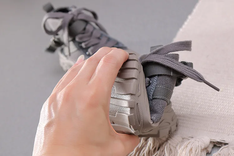 Pretos do Bebê Botas de Marca Sapatos de Lona Pretas de Malha Novas Outono Crianças Sapatos Meninas Martin Botas Macias Tornozelo Meninos Moda 23 Meninas Martin Botas Crianças Botas Macias Botas