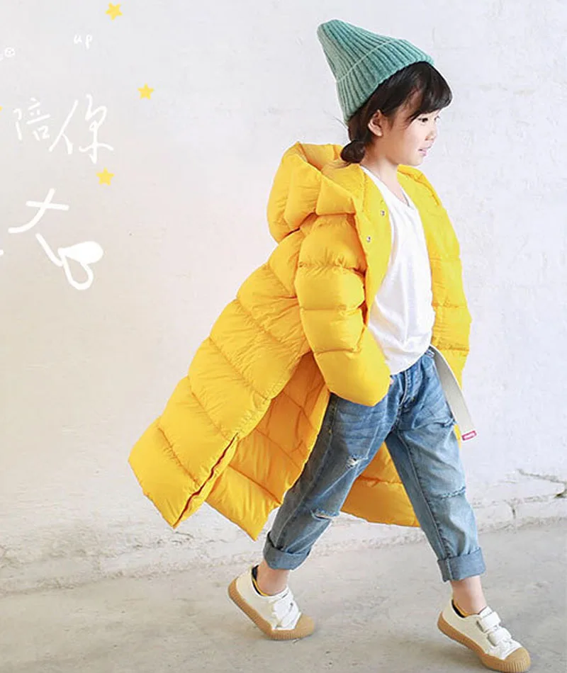 yellowB Модная детская зимняя куртка зимнее пальто для девочек и мальчиков детские теплые длинные пуховые пальто с капюшоном и меховым воротником для подростков - Цвет: yellowB