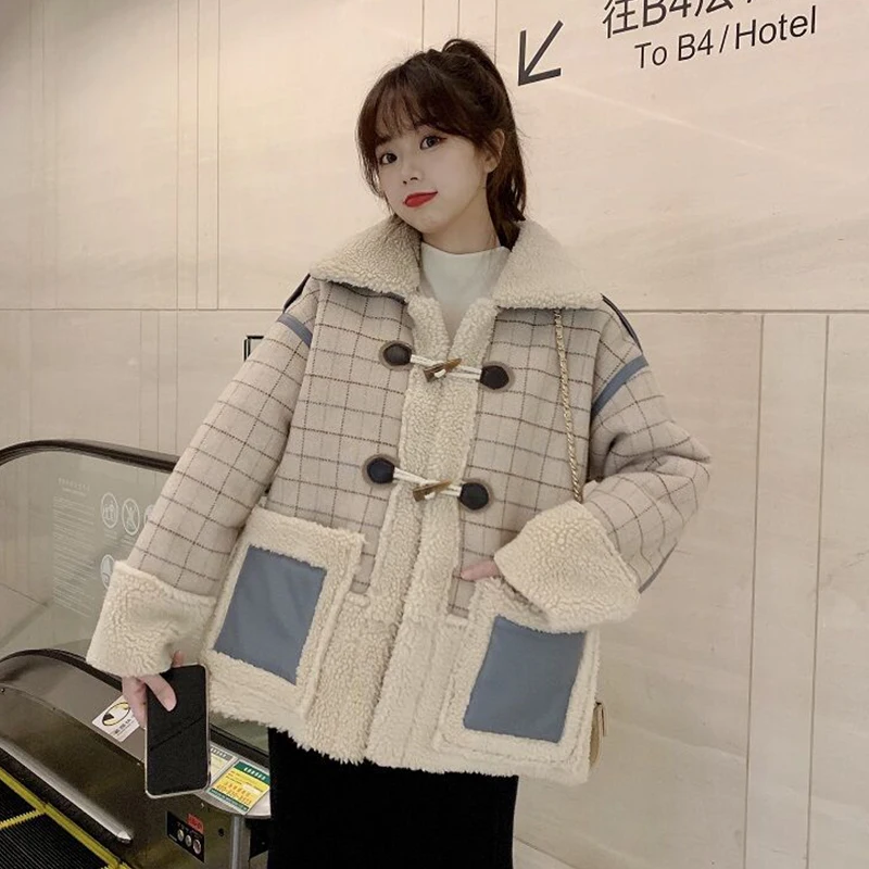 Winter Jacket Female Horn buckle Plaid splice lambswool Sweet Loose Medium and long section Thicken Long Sleeve coat Mori Girl