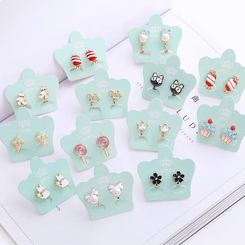 

Earrings with Holes GIRL'S Classical Earrings Accessories Small Children Sweet Clip-on Pierceless GIRL'S Loli