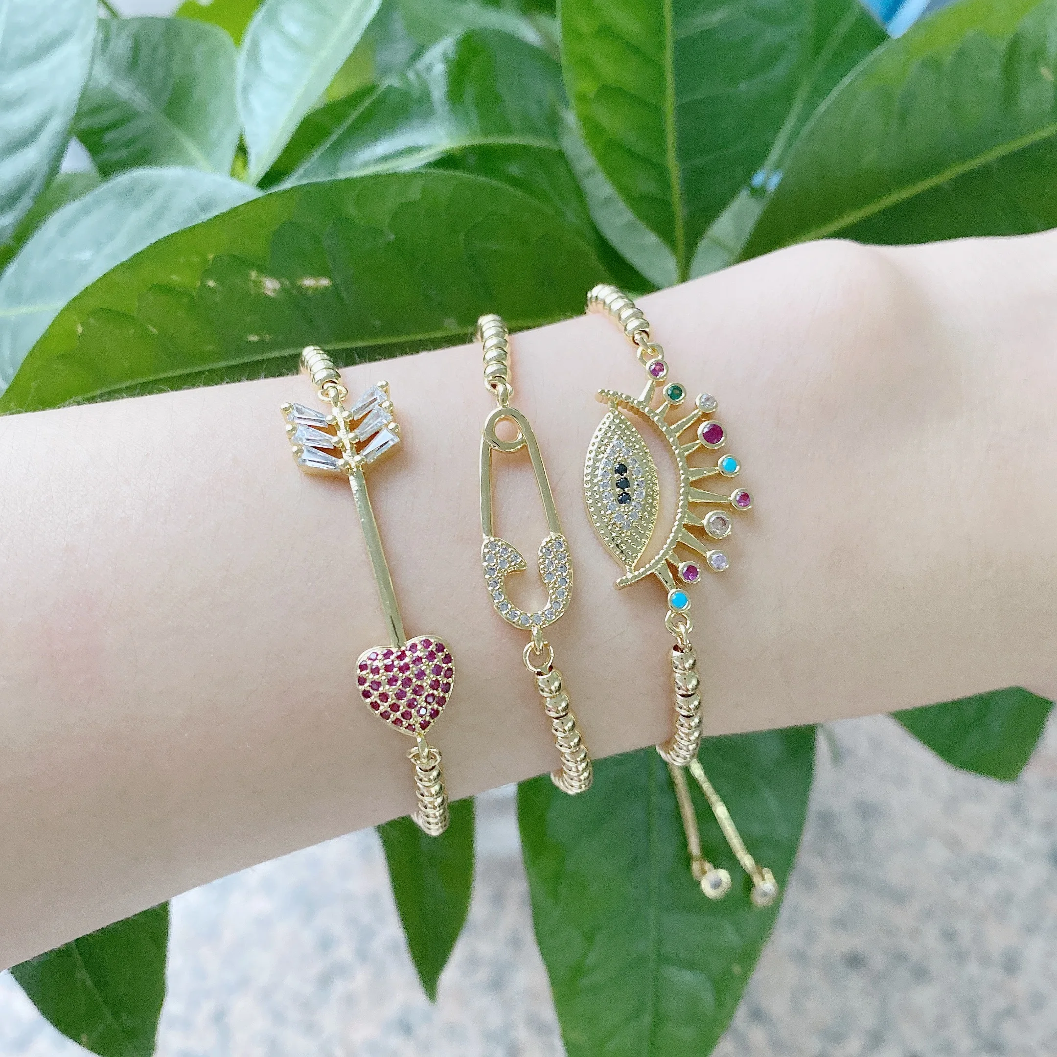 

5pcs/lot Fashion Stylish Copper CZ Eye Safty Pin Heart Adjustable Bracelet