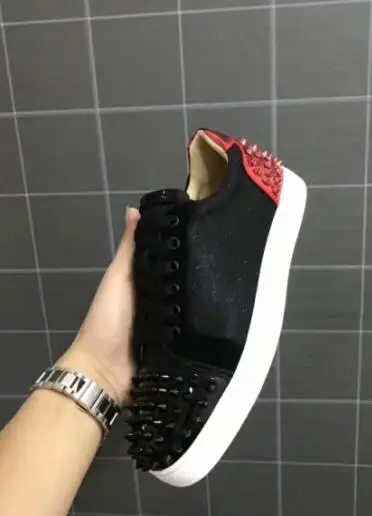 2023 Beertola Studded Patent Leather Loafers Casual Spikes Shoes Men Flats Sneakers Leisure Big Size Mixed Colors Black Red 2