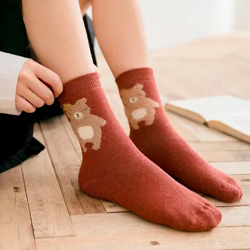 

5 Pairs Of Women Winter Middle Tube Cotton Breathable Socks Cute Bear Style Ladies Warm Socks Calcetines Mujer Meias L41