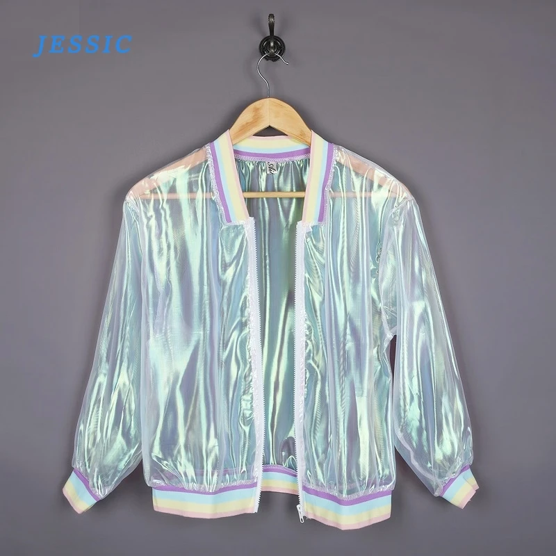 casaco holografico transparente