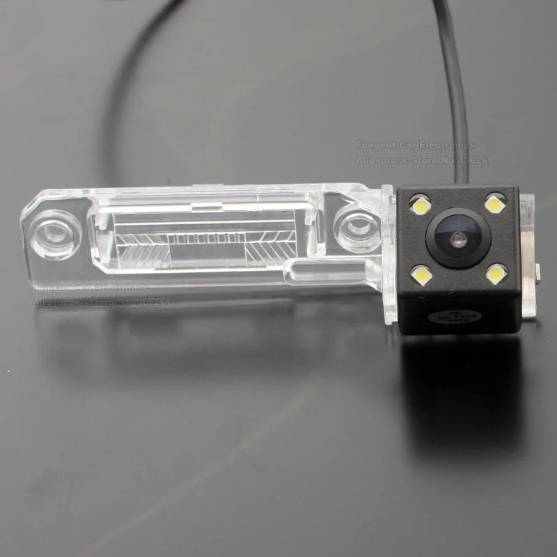 Car-Reverse-Camera-for-VW-Passat-B5-1996-2005-Touran-2003-2004-2005-2006-2007-2008-2009-2010 (13)