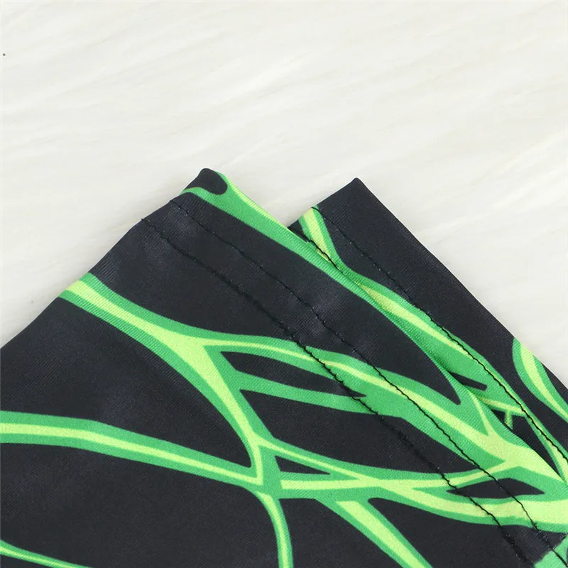 11485302088_1139003000