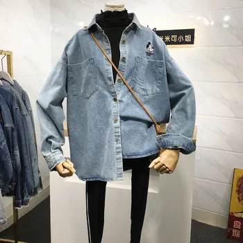 

New 2020 Spring Mickey Embroidered Lapel Denim Shirt Women Loose Light Blue Jeans Blouse Oversize Shirt Female Students Blusas