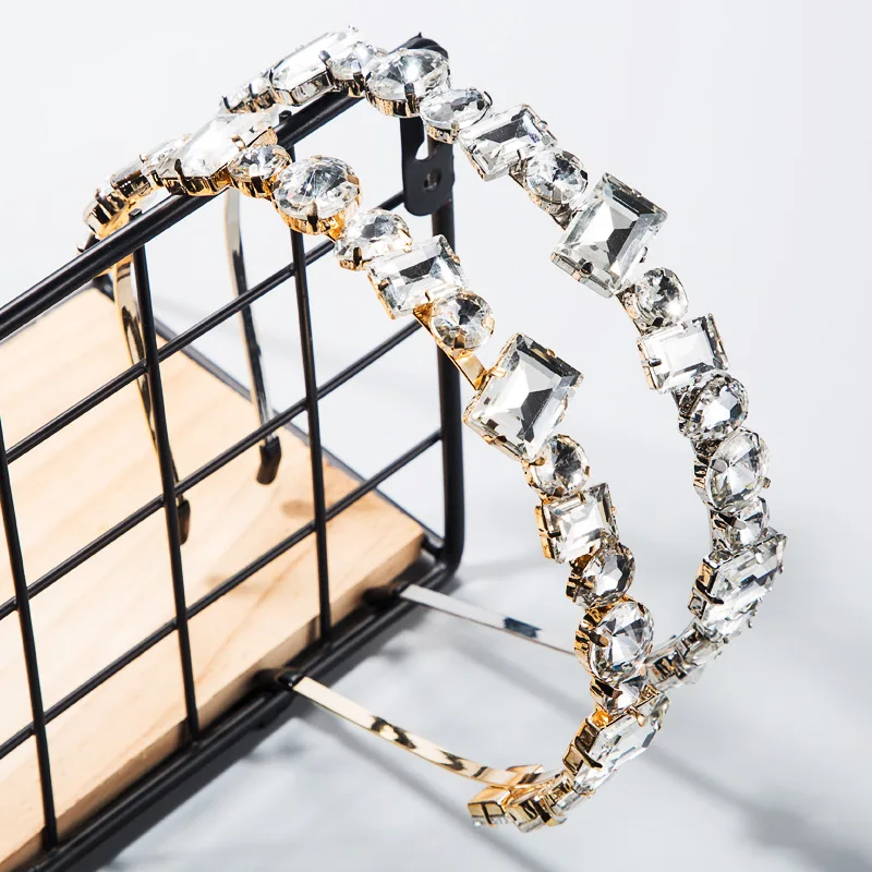 

Gold Silver Crystal Gem Hair Band Female Diamond Headband Girl Pearl Hair Bands Ultra Flash Drop Shaped Crown Flower Headwear