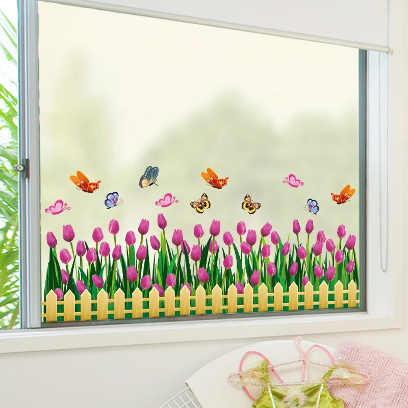 Украшаем окна весной. Тюльпаны для украшения группы в детском саду. Тюльпаны на окне. Весеннее украшение окон в детском саду. Украшение школы к весне.