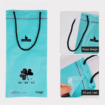 

2020 New Design 50 pcs Car Sealable Garbage Bag Auto Seat Back Hanging Storage Trash Bag Car Interior Accessories 34.8 x 18cm