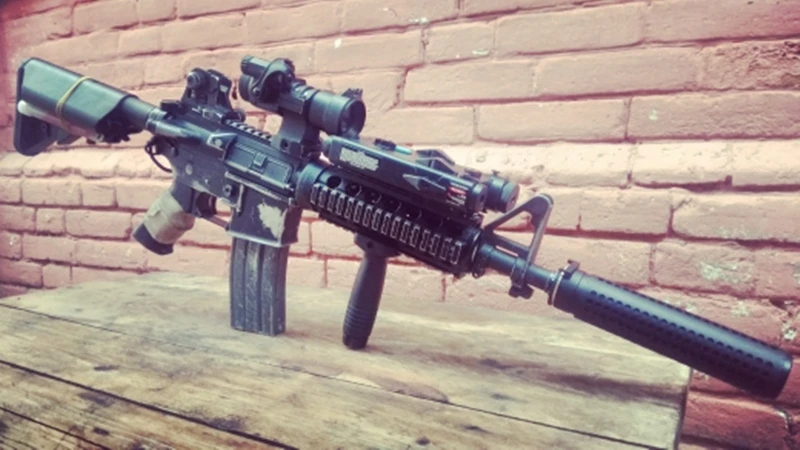 UTB8f5fWvTzIXKJkSafVq6yWgXXaF