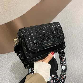 

2020 new mini messenger bag women's fashion ins super fire retro wide shoulder belt messenger bag simple style cross bag