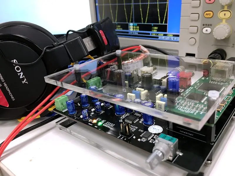 AK4490 Hi-Fi DSD PCM декодер