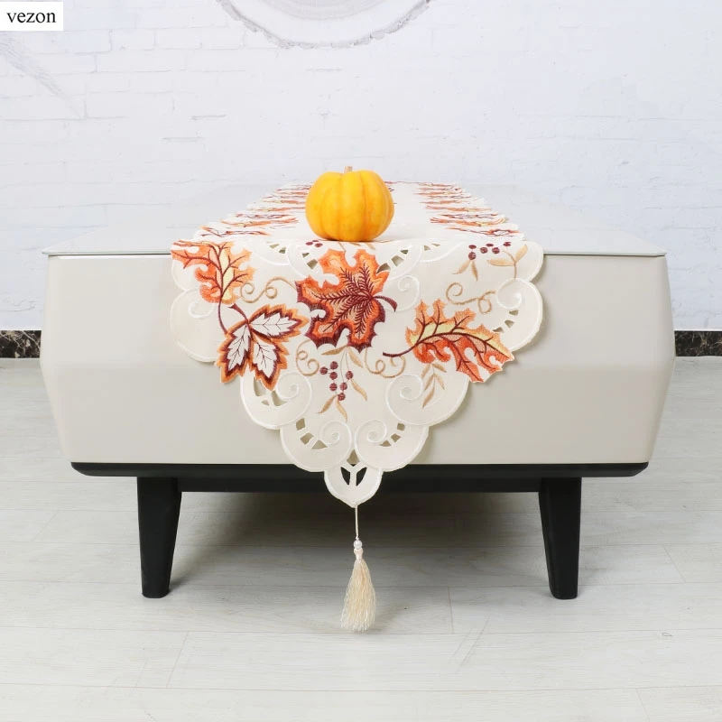 

New Arrival Halloween Embroidery Table Runner Halloween Decoration Topper Pumpkins Cutwork Tablecloth Embroidered Maple Towels