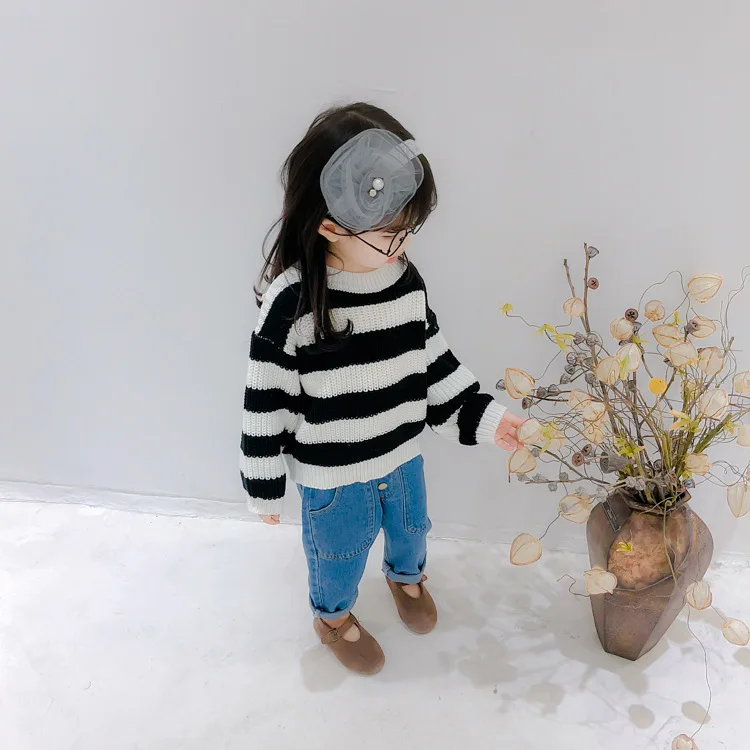 

1.3EW Childrenswear 2018 Autumn And Winter Western Style Thick Needle Stripes Knitted Sweater 1896