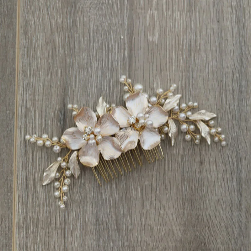 Floralbride Vintage Alloy Flower Crystal Rhinestone Pearls Bridal Hair Comb Wedding Headdress Hair Accessories Women Jewelry