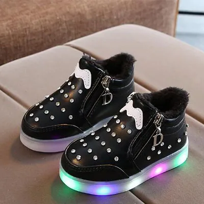 Светящиеся кроссовки для девочек; Студенческая зимняя обувь унисекс; светящаяся обувь для маленьких девочек; светящаяся обувь с батареей; прогулочные спортивные кроссовки - Цвет: winter-black