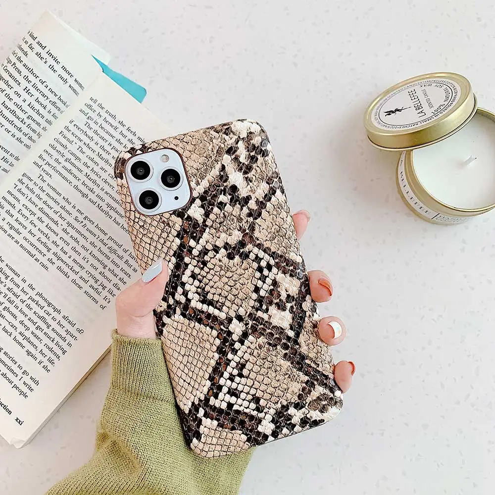 12484172481_202711434