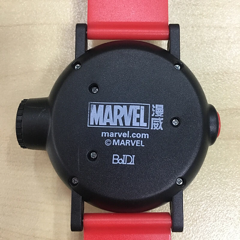 Original MARVEL Spider-man projection LED digital children cool cartoon Watch Best kids birthday gift Disney 81018 good time toy